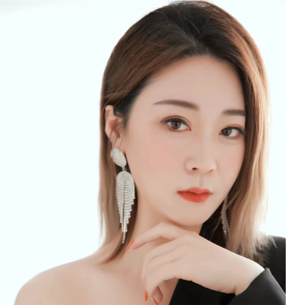 哈尔滨高级纹绣师---苏小明