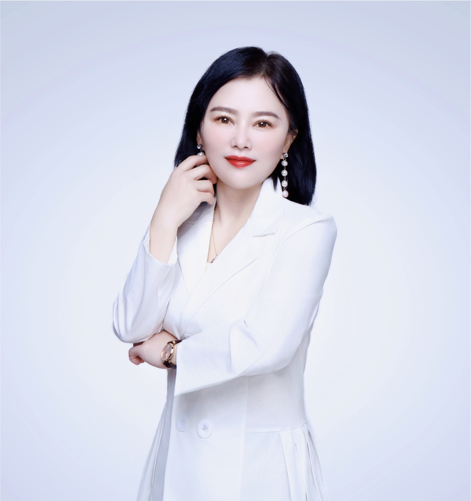 上海高级纹绣师---李小玫