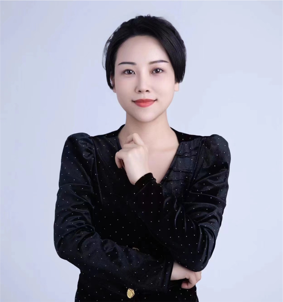 河池高级纹绣师---黄思芸