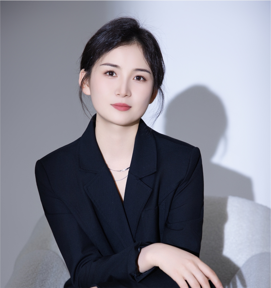新疆高级纹绣师---丁红艳
